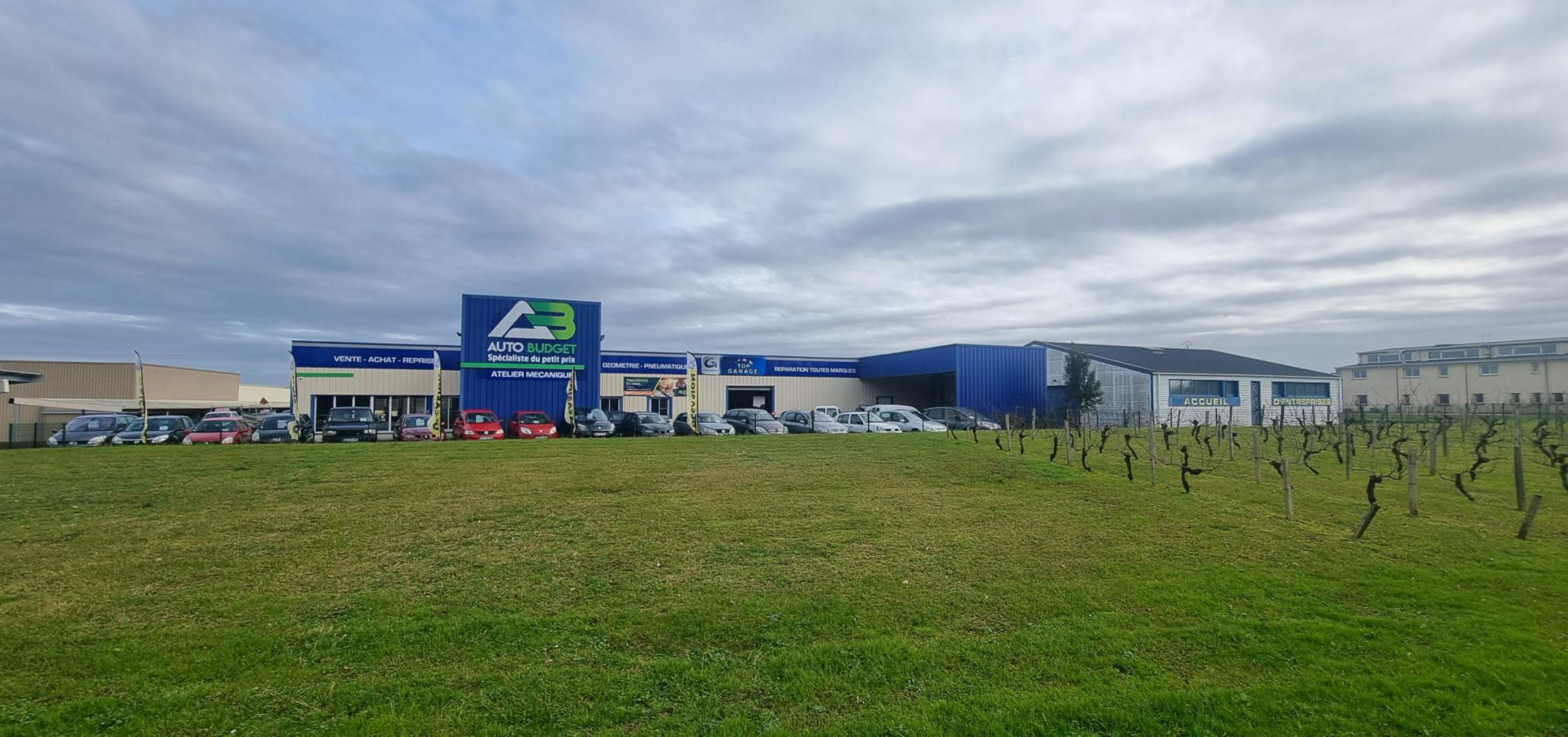 parc auto budget garlin